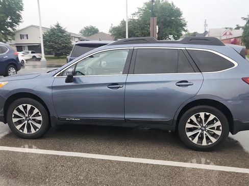 Used 2016 Subaru Outback 2.5i Limited AWD/4WD image 6