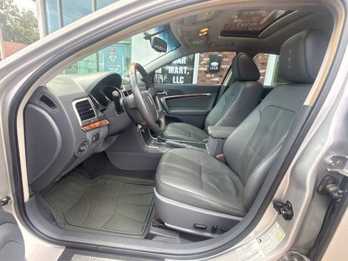 Used 2010 Lincoln MKZ AWD image 11