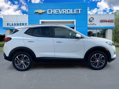 Certified 2023 Buick Encore GX Select w/ Safety Package II AWD/4WD image 9