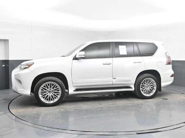 Used 2018 Lexus GX 460 Luxury w/ Preferred Accessory Package AWD/4WD image 6