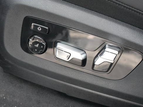 New 2026 BMW X5 xDrive50e w/ M Sport Package image 7