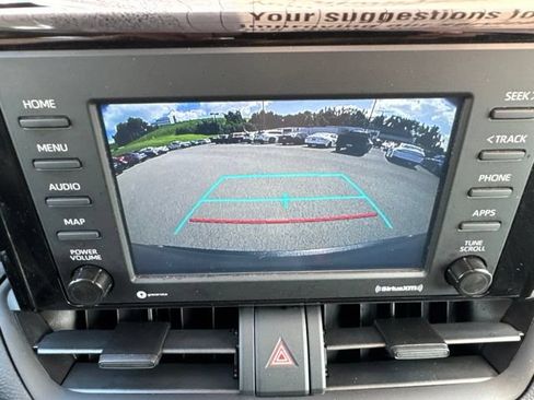 Used 2021 Toyota RAV4 XLE AWD/4WD image 13