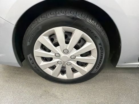 Used 2022 Subaru Impreza 2.0i AWD/4WD image 24