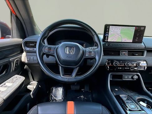 Used 2026 Honda Passport TrailSport image 9