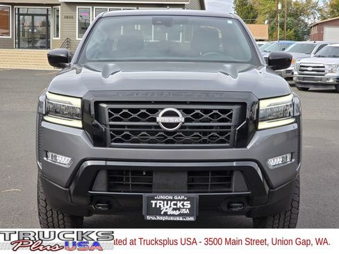 Used 2023 Nissan Frontier SV w/ Midnight Edition Package image 8