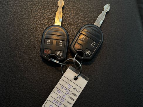 Used 2013 Ford F150 FX4 w/ Luxury Equipment Group image 27