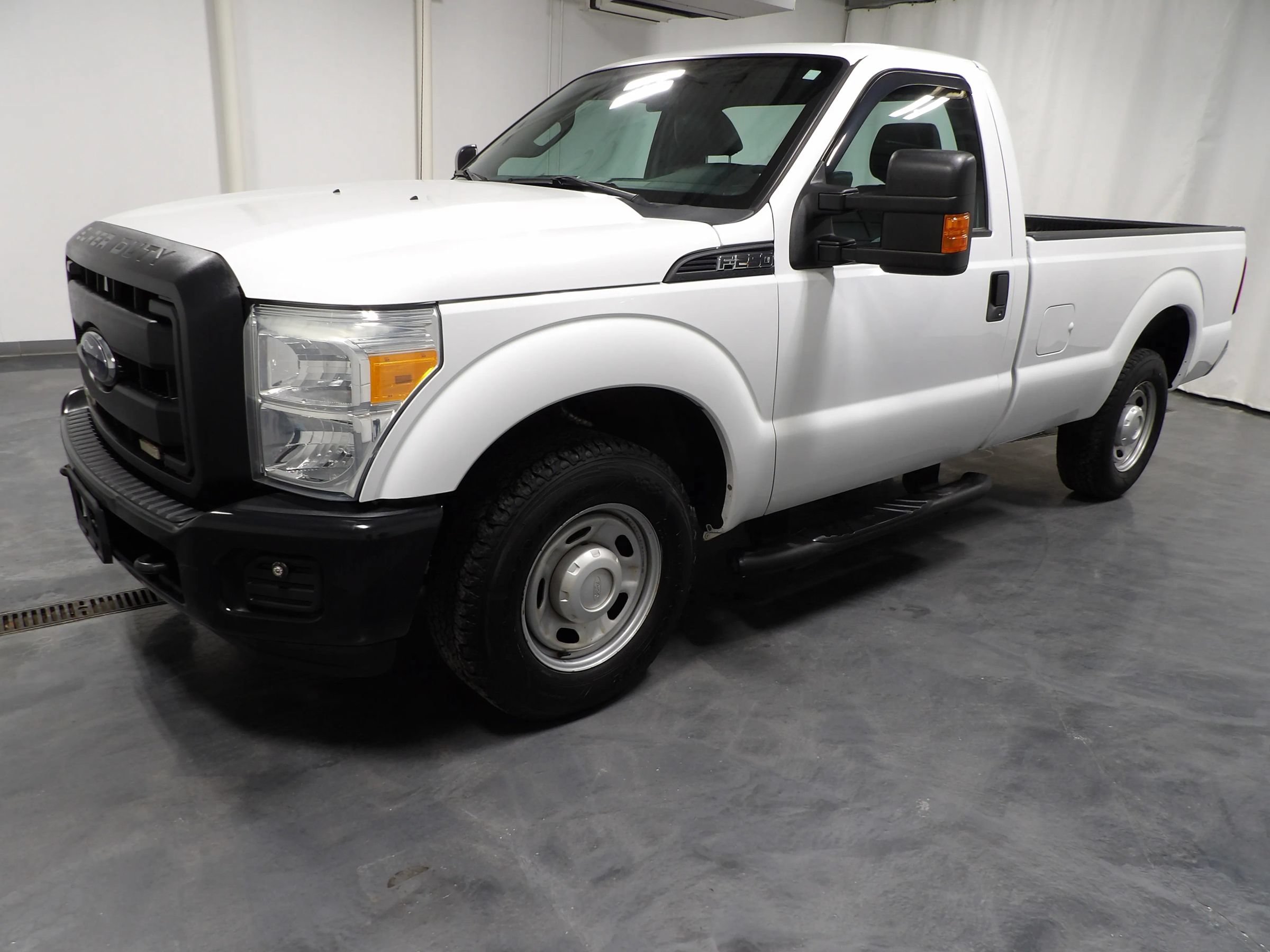 Used 2016 Ford F250 XL w/ Power Equipment Group RWD image 6