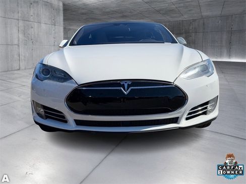 Used 2016 Tesla Model S 90D image 5