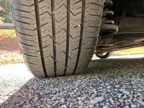 Used 2013 Hyundai Elantra GLS w/ Preferred Pkg image 44