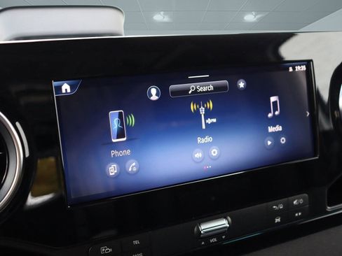 New 2025 Mercedes-Benz Sprinter 2500 image 40