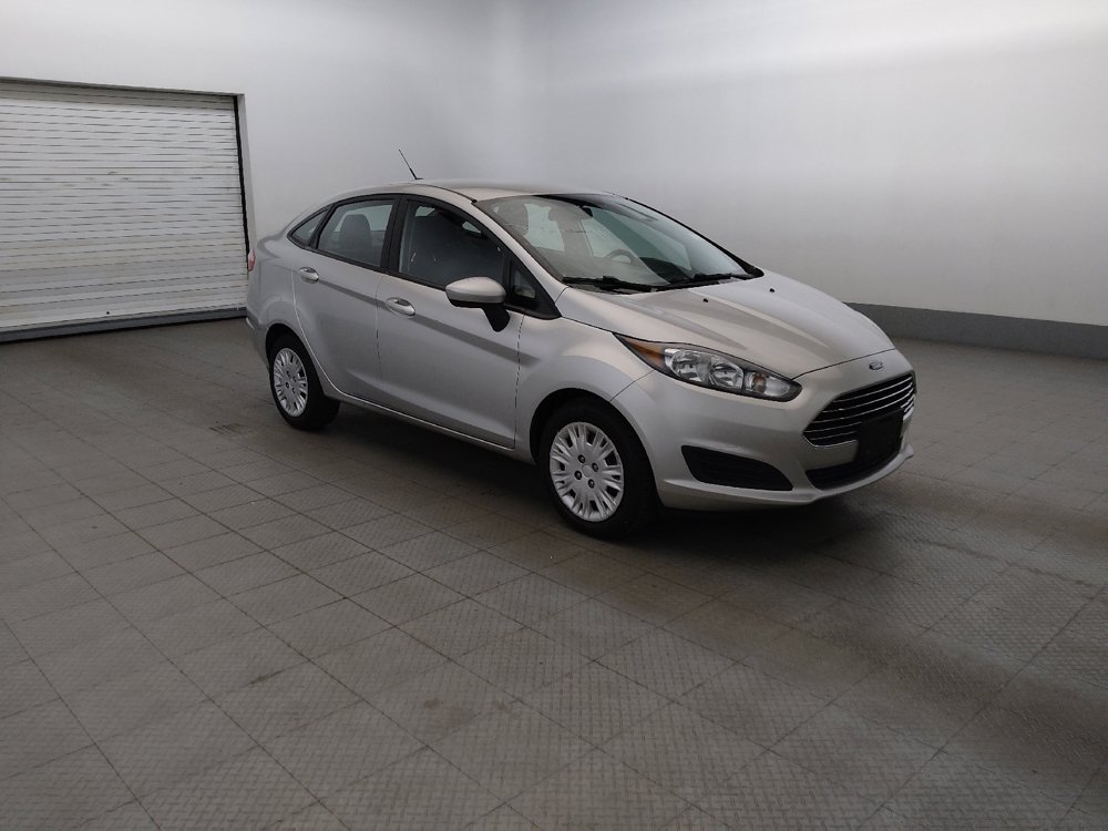 Used 2016 Ford Fiesta S FWD image 11