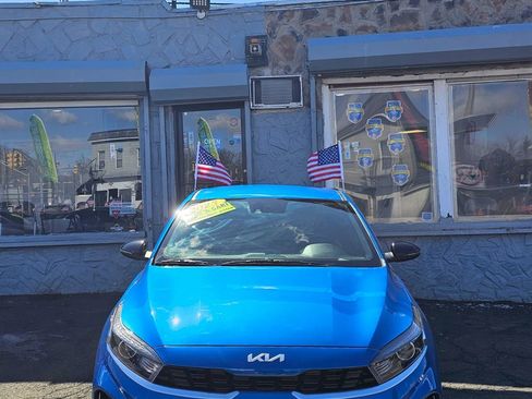 Used 2023 Kia Forte GT-Line image 1