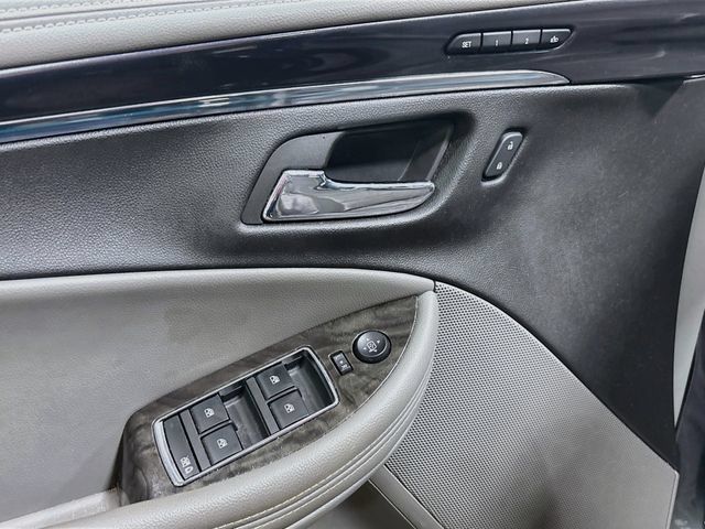 Used 2015 Chevrolet Impala LTZ FWD image 11
