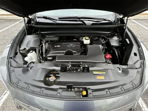 Used 2019 INFINITI QX60 Luxe w/ Essential Package image 14