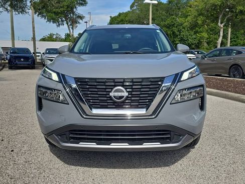 Certified 2023 Nissan Rogue SL w/ SL Premium Package FWD image 3