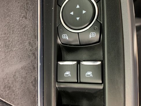 Used 2025 Ford F150 XLT w/ Equipment Group 301A Standard image 16