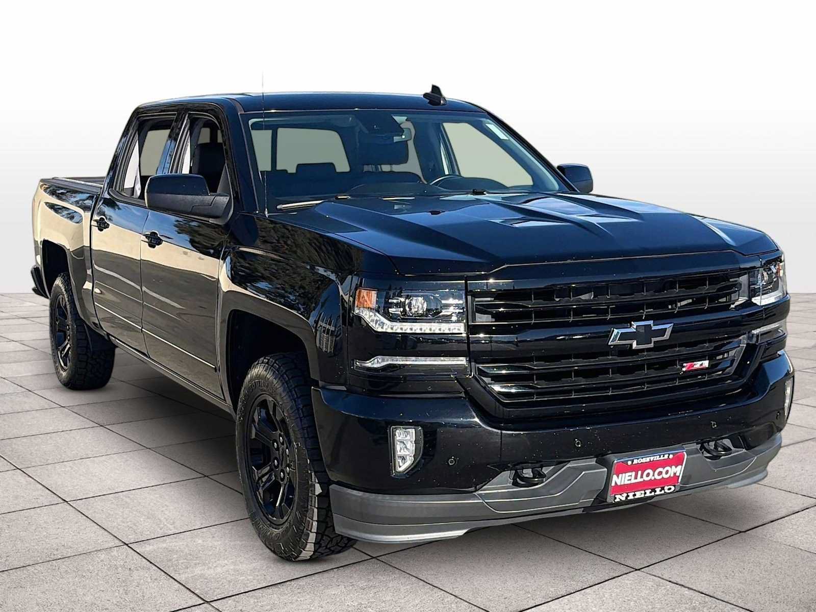 Used 2018 Chevrolet Silverado 1500 LTZ Z71 w/ LTZ Plus Package AWD/4WD image 2
