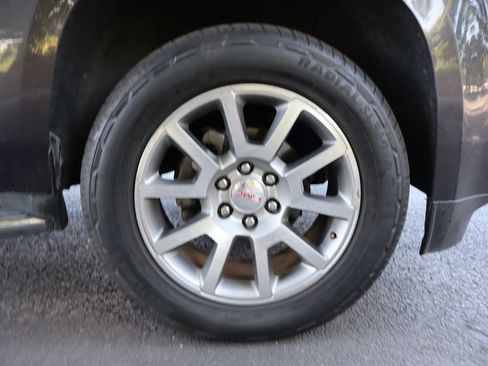 Used 2018 GMC Yukon Denali image 45