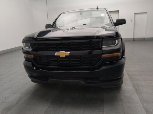 Used 2018 Chevrolet Silverado 1500 Custom w/ Custom Value Package image 15