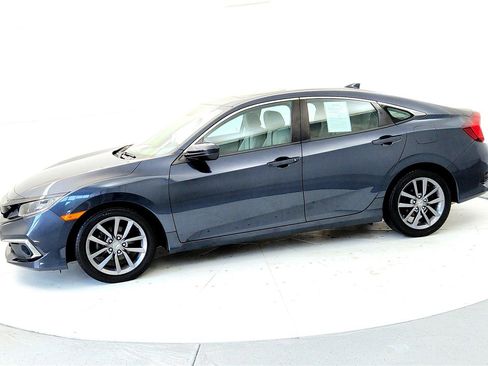 Used 2019 Honda Civic EX image 3