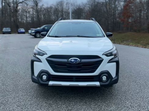 Used 2025 Subaru Outback Limited image 4