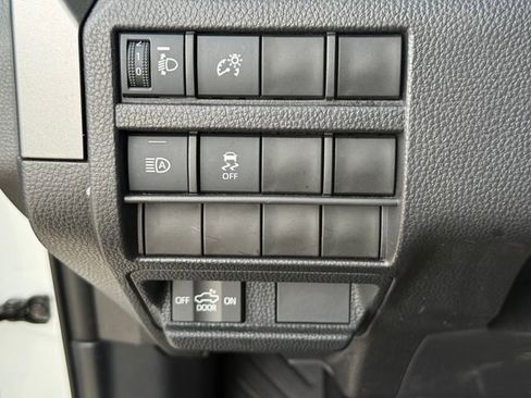 Used 2025 Toyota Tacoma TRD Sport AWD/4WD image 22