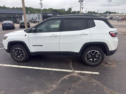Used 2025 Jeep Compass Trailhawk