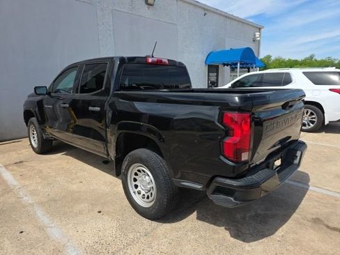 Used 2023 Chevrolet Colorado W/T RWD image 3