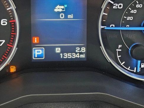 Used 2022 Subaru Ascent Touring image 23