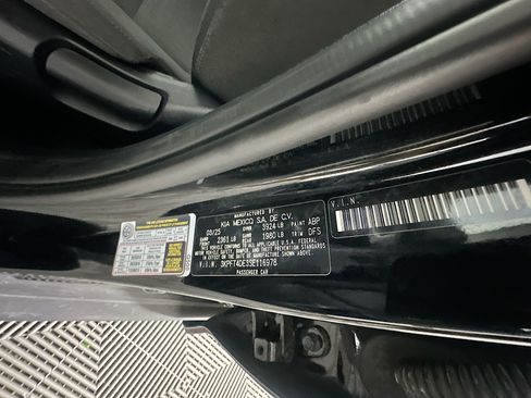 Used 2025 Kia K4 FWD image 12