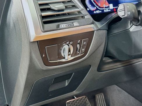 Certified 2023 BMW X3 xDrive30i w/ Convenience Package image 10