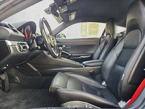 Used 2017 Porsche 718 Cayman RWD image 16