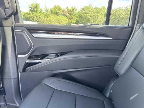 New 2026 Cadillac Escalade ESV 2WD w/ LPO, Floor Liner Package image 15