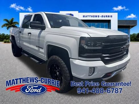 Used 2017 Chevrolet Silverado 1500 LTZ Z71 w/ Redline Edition AWD/4WD image 3