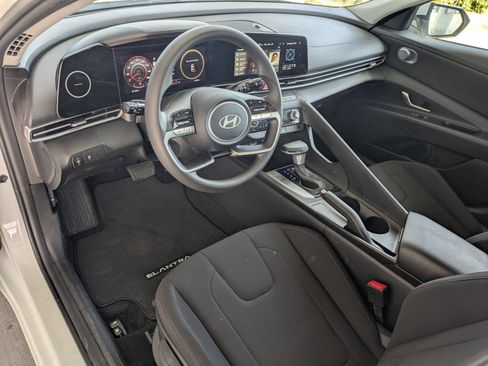 Certified 2024 Hyundai Elantra SEL FWD image 38