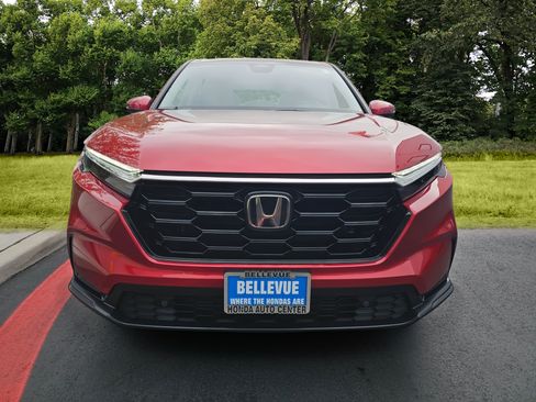 Certified 2023 Honda CR-V EX-L image 2