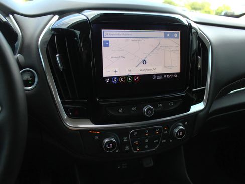 Used 2021 Chevrolet Traverse Premier w/ Redline Edition FWD image 16