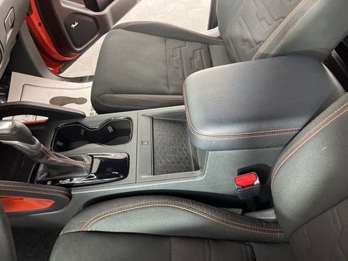 Used 2025 Nissan Frontier Pro-X w/ Pro Convenience Package image 23