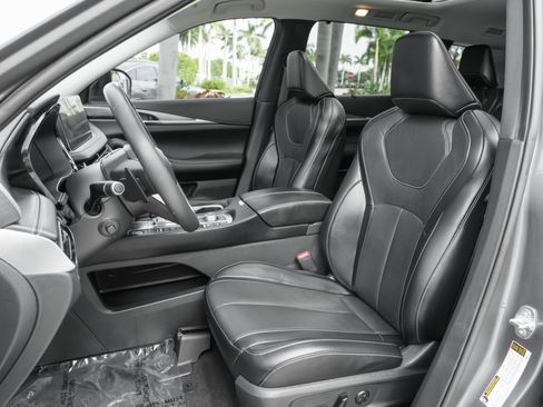 Used 2023 INFINITI QX60 Luxe w/ Cargo Package AWD/4WD image 8
