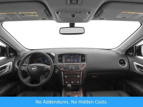 Used 2018 Nissan Pathfinder Platinum FWD image 1