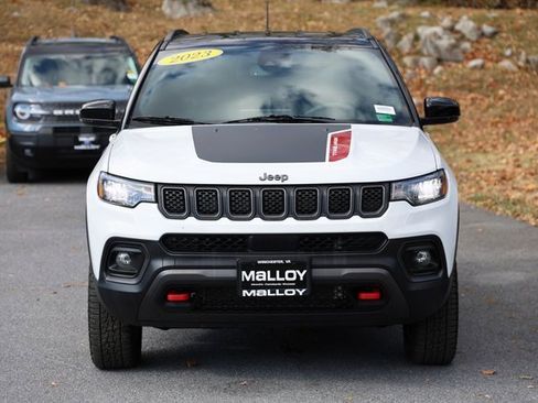 Used 2023 Jeep Compass Trailhawk w/ Trailhawk Convenience Group image 5