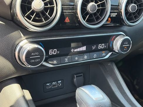 Used 2021 Nissan Sentra SV FWD image 18