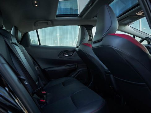 New 2026 Toyota Prius Plug-In Hybrid FWD image 13