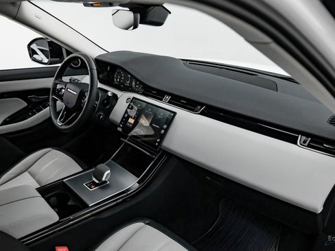 Used 2024 Land Rover Range Rover Evoque Dynamic SE image 42