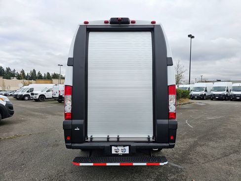 New 2024 RAM ProMaster 3500 w/ Delivery Van Package FWD image 5