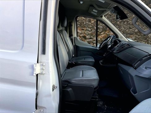 Used 2018 Ford Transit 250 130 Low Roof image 7