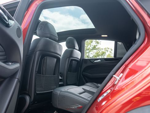 Used 2017 Mercedes-Benz GLE 43 AMG 4MATIC image 21