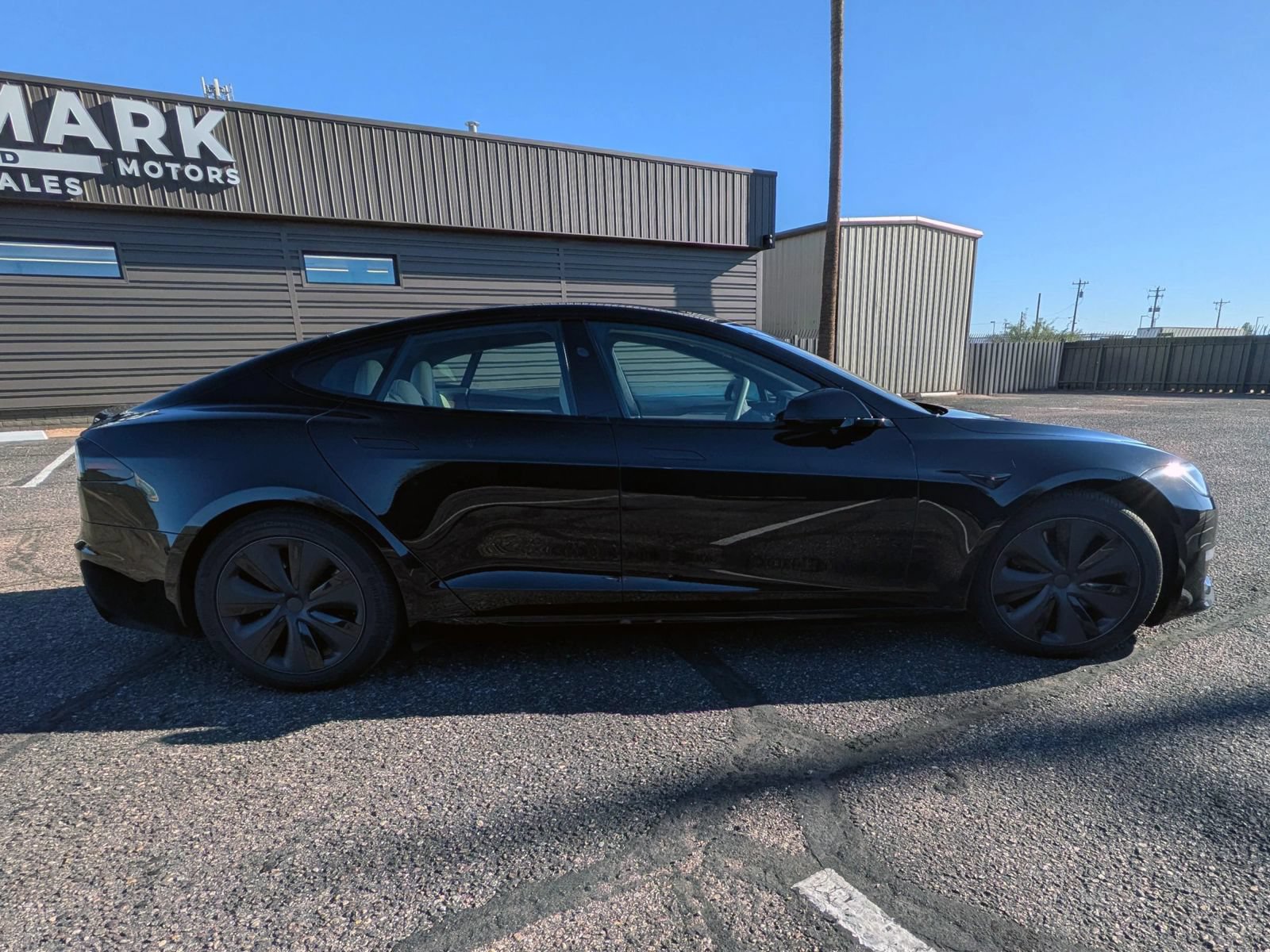 Used 2023 Tesla Model S Standard Range AWD/4WD image 7