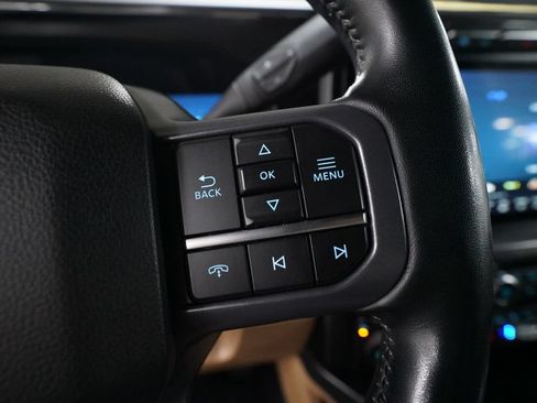 Used 2023 Ford F350 Lariat AWD/4WD image 17
