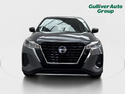 Used 2022 Nissan Kicks S FWD image 14